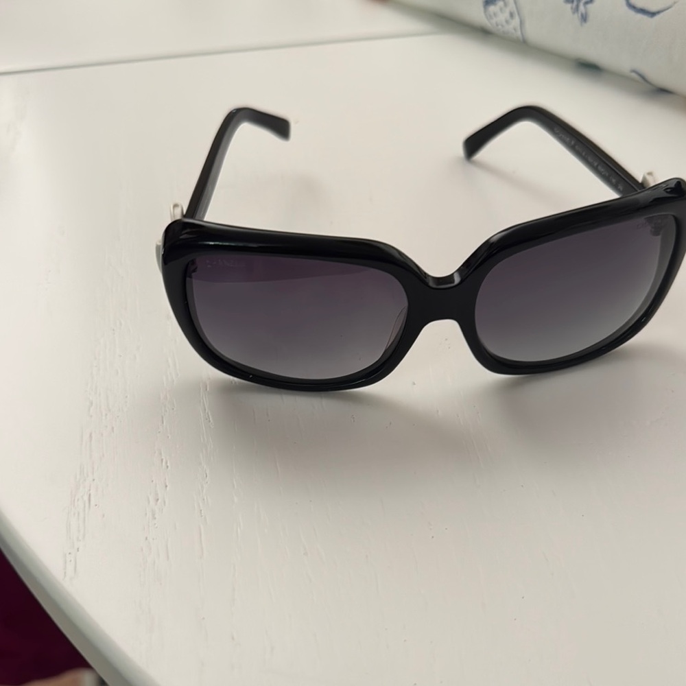 CHANEL Black Oversized Sunglasses with Glossy Finish